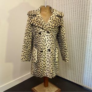 Vintage leopard print car coat